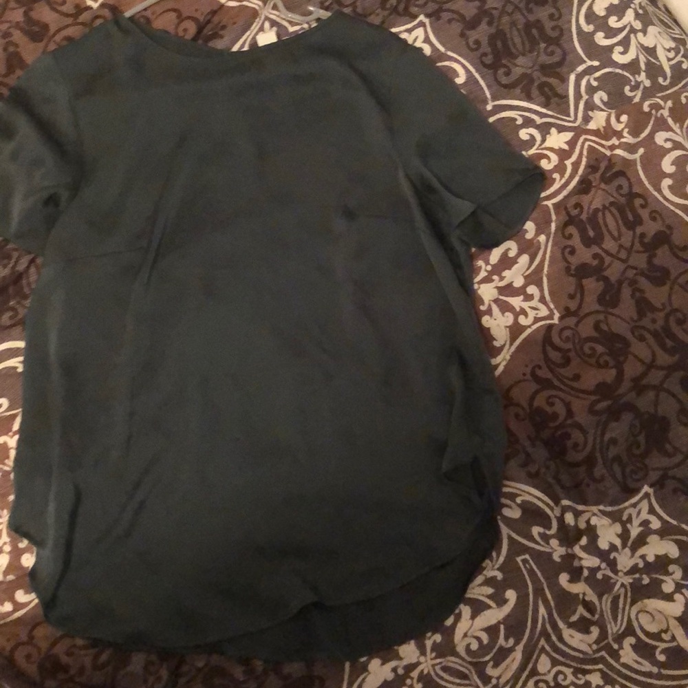 top/shirt